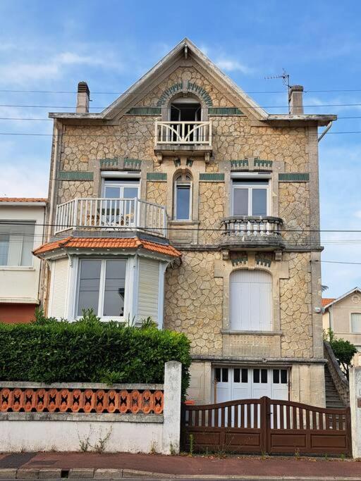 Appartement, Royan. Proche Plage. Buitenkant foto
