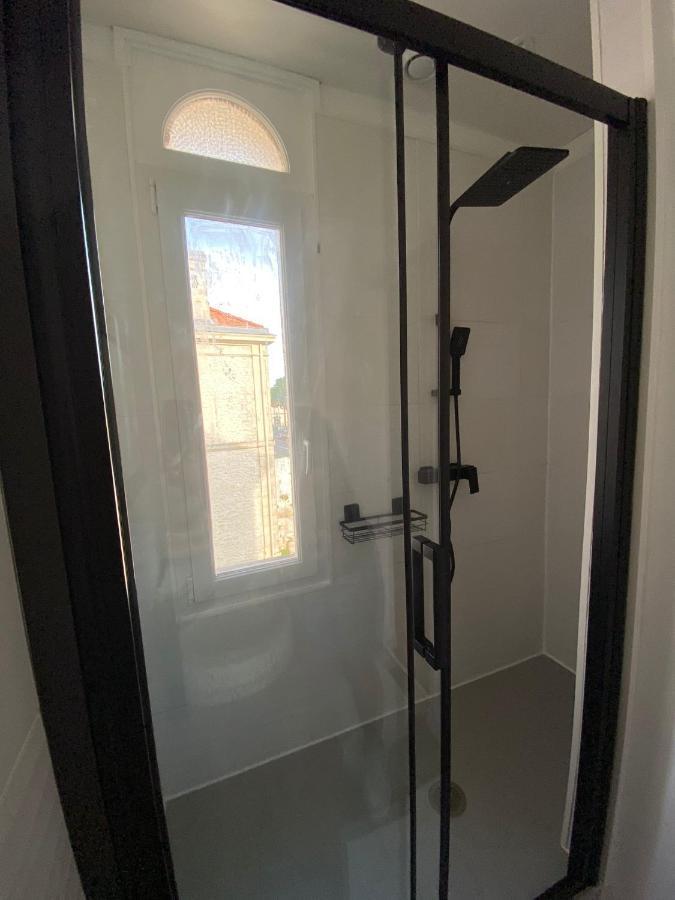 Appartement, Royan. Proche Plage. Buitenkant foto
